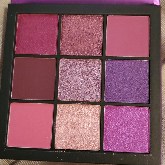 Makeup - Picture 4 of 4